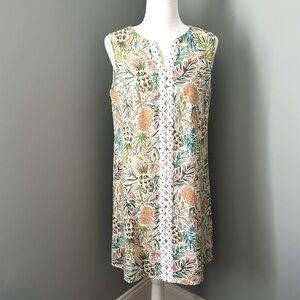 🦋EUC | Pineapple print linen blend Shift dress with white embroidered lace trim.